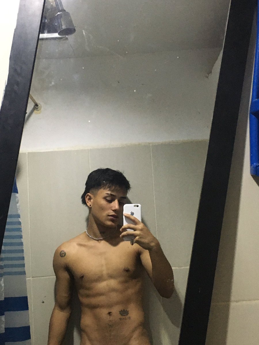 Sebastian_0890's tweet photo. 😶‍🌫️ https://t.co/GwwNCjqOtE