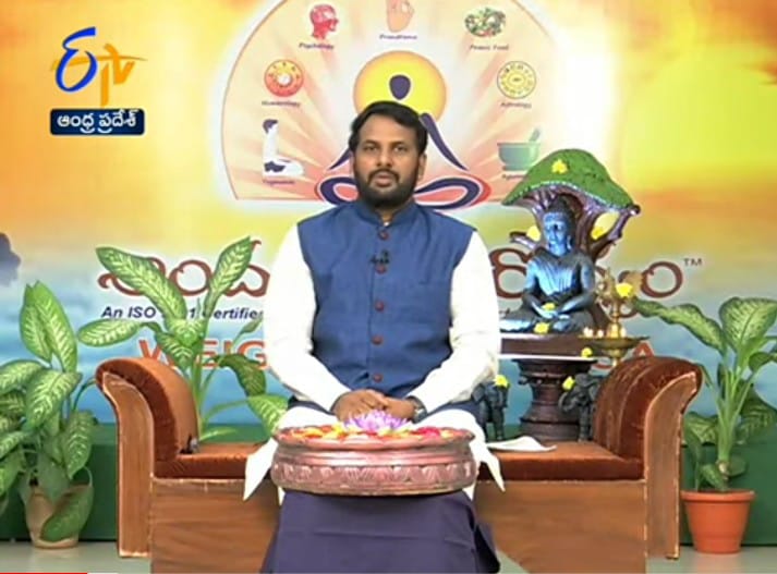 AndarakeeA's tweet image. Watch E TV Program How to Overcome Insomnia Problem through YOGA ART OF LIFE THERAPY by R.R. Prasad Guruji in ETV AP and Telangana Sukhibava Today At 3:30pm and Tomorrow at 9:30am.
Aadarakee Aarogyam Yoga Studio, Hyderabad.
#insomniarelief #insomnialife #insomniaproblems