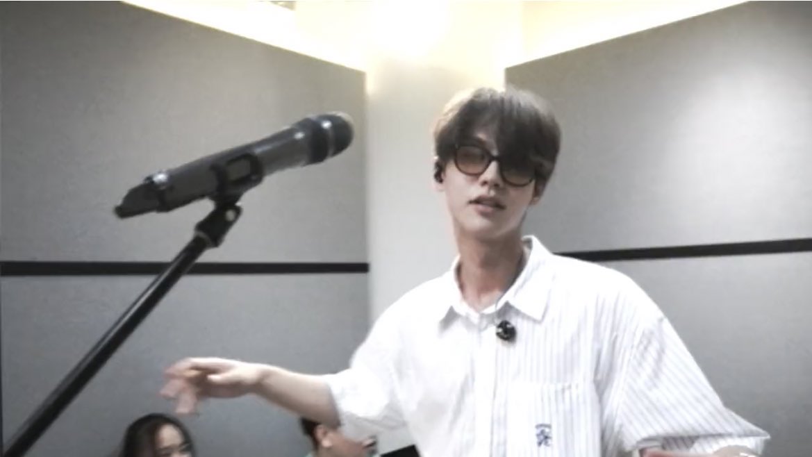 __opywpy__'s tweet photo. 🥺🤲🏻

#RISERMUSIC
#bbrightvc https://t.co/1NkUdnS9HD