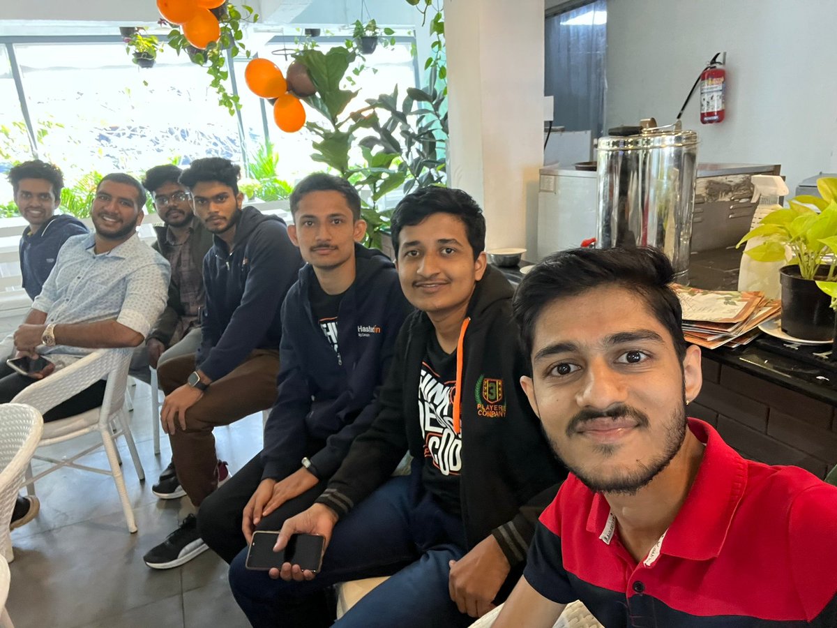 ShamPrakashK1's tweet photo. BNB chain developers meetup, Bengaluru
@BNBCHAIN
#BNBCHAININDIA
#BRUNCHWITHBNBCHAIN
#BUILDWITHBHARAT https://t.co/mZZgrHzPax