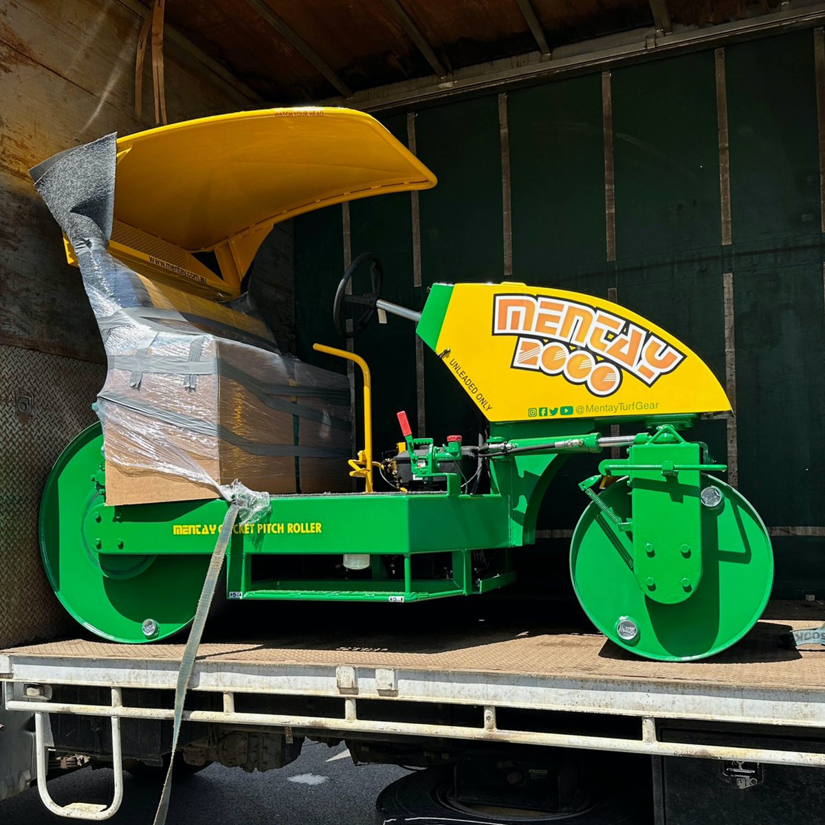 Here is a new Mentay 2000 travelling up to NSW for @willoughbycity. Trading in their previous 28 year old Mentay 2000 for a newer model.  #mentayturfgear #cricket #builttolast