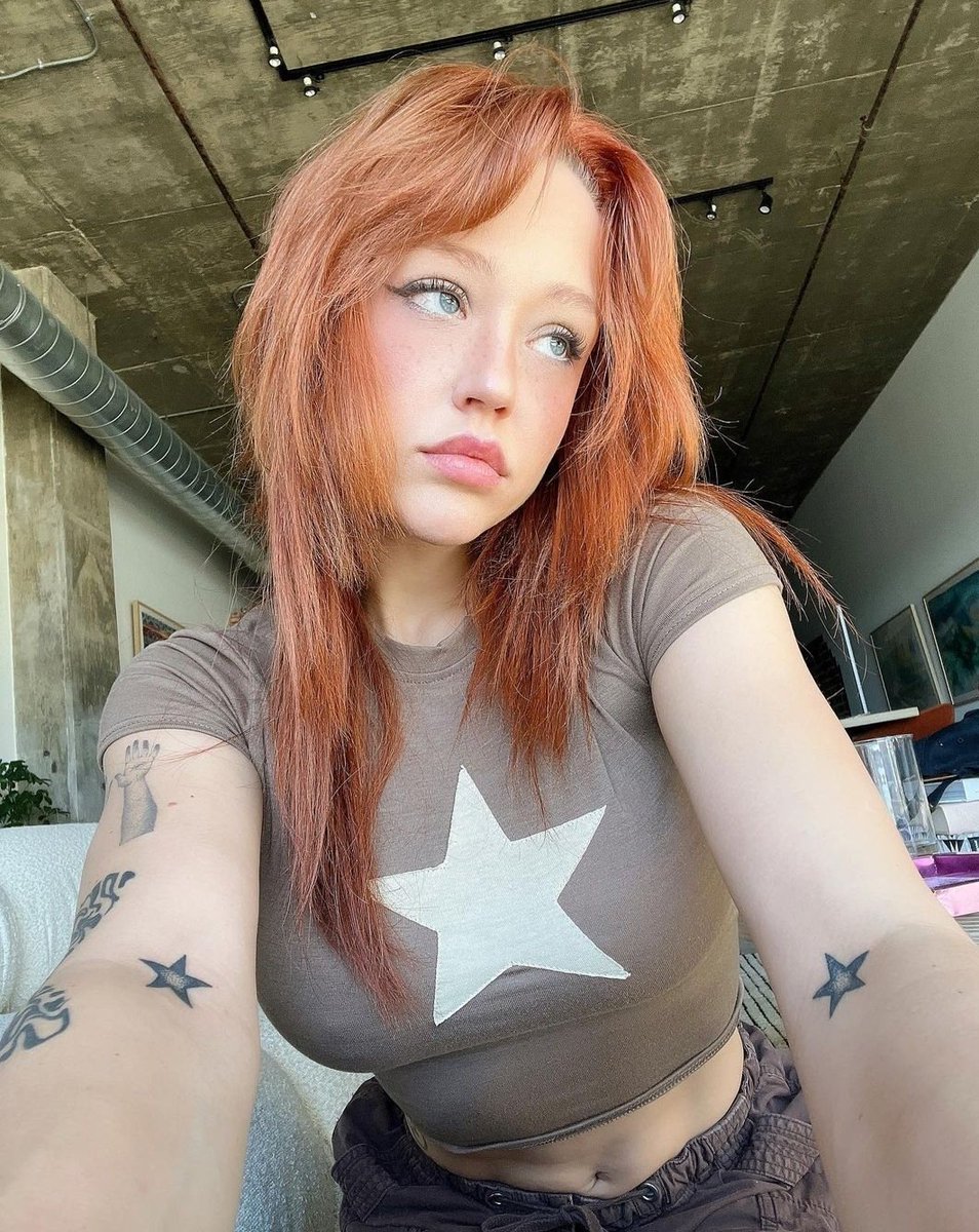 Sabrina68235's tweet photo. Just bored https://t.co/7pDEYvgAlf