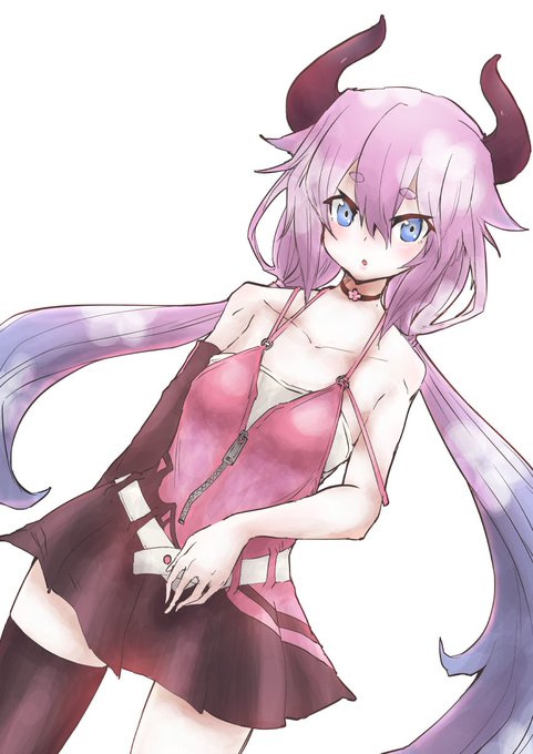 今日はOИEちゃんの服のヒメちゃんです 