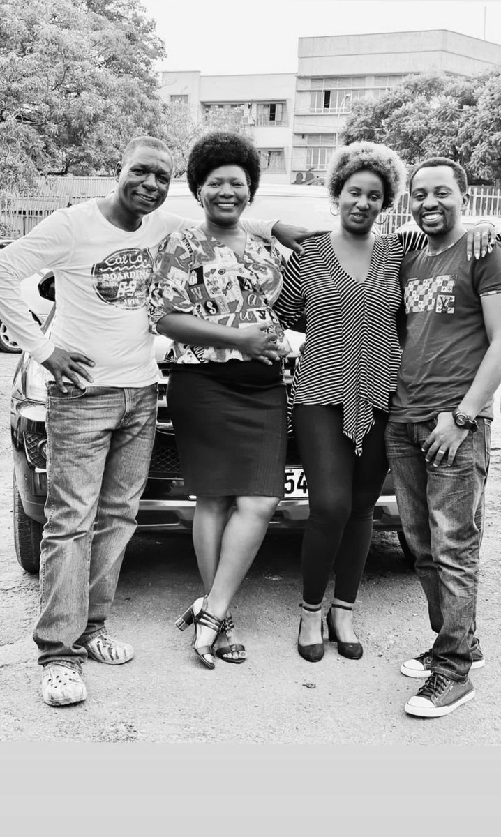 Mukajaanga in white( Kabaka Mwanga’s Righthand man). His 2 wives; Nabiteete and Nandujja and Mukajaanga’s Heir SEKIMPI in London for Peace talks with King 👑 George iv in 1818😂😂🇺🇬🙌🏿🏃🏿🏃🏿
#ComedicineThursdays 
#NationalTheatre