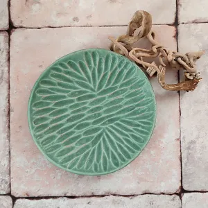 #UKGiftHour I've a lovely selection of small, organic-shaped dishes - some carved, some not. Pop on over and have a look! Unique &amp; functional ceramics, inspired by the sea &amp; #MadeInWales 
#MHHSBD #ShopIndie 
tidelineceramics.co.uk/?product_cat=h…