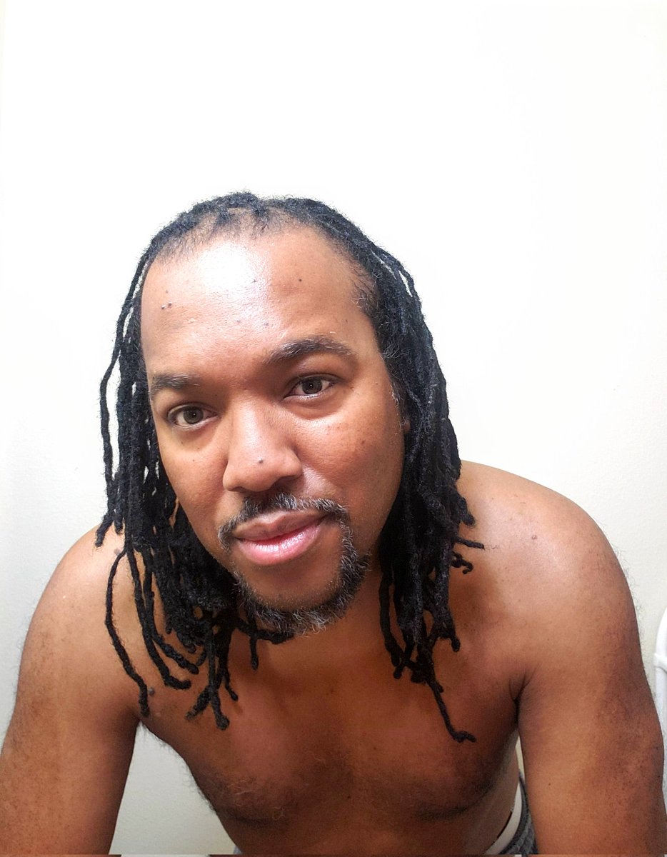 Kiandesworld72's tweet photo. January 19, 2023
51 has arrived & I'm so grateful!!! I invite you all to celebrate with me. I accept all gifts in the form of kind words, smiles & CashApp/$Kiandesworld72
Here's to Life, Laughter, Love & Lightπ€π₯³β€
#51Strong
#HappyBirthday https://t.co/77L8G0NoCr
