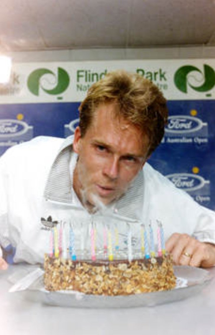 Happy Birthday to my darling King, my shy champion, Stefan Edberg.

Enjoy your special day  bildbyrån 