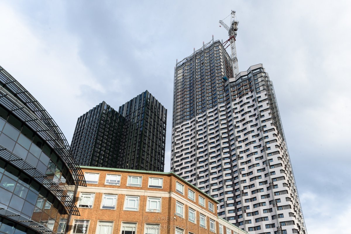 College Road, Croydon. #collegeroad #croydon #construction #architecture #modular #modularconstruction