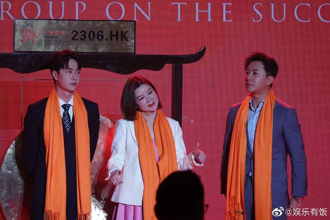 S0MDUI's tweet photo. ประดุจดั่งงานเปิดตัวทายาท https://t.co/FnuU3gnAw9