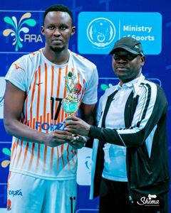 We present you our Best Receiver  All time.  @kavalopatrick__akp 
#Tweturigisagara