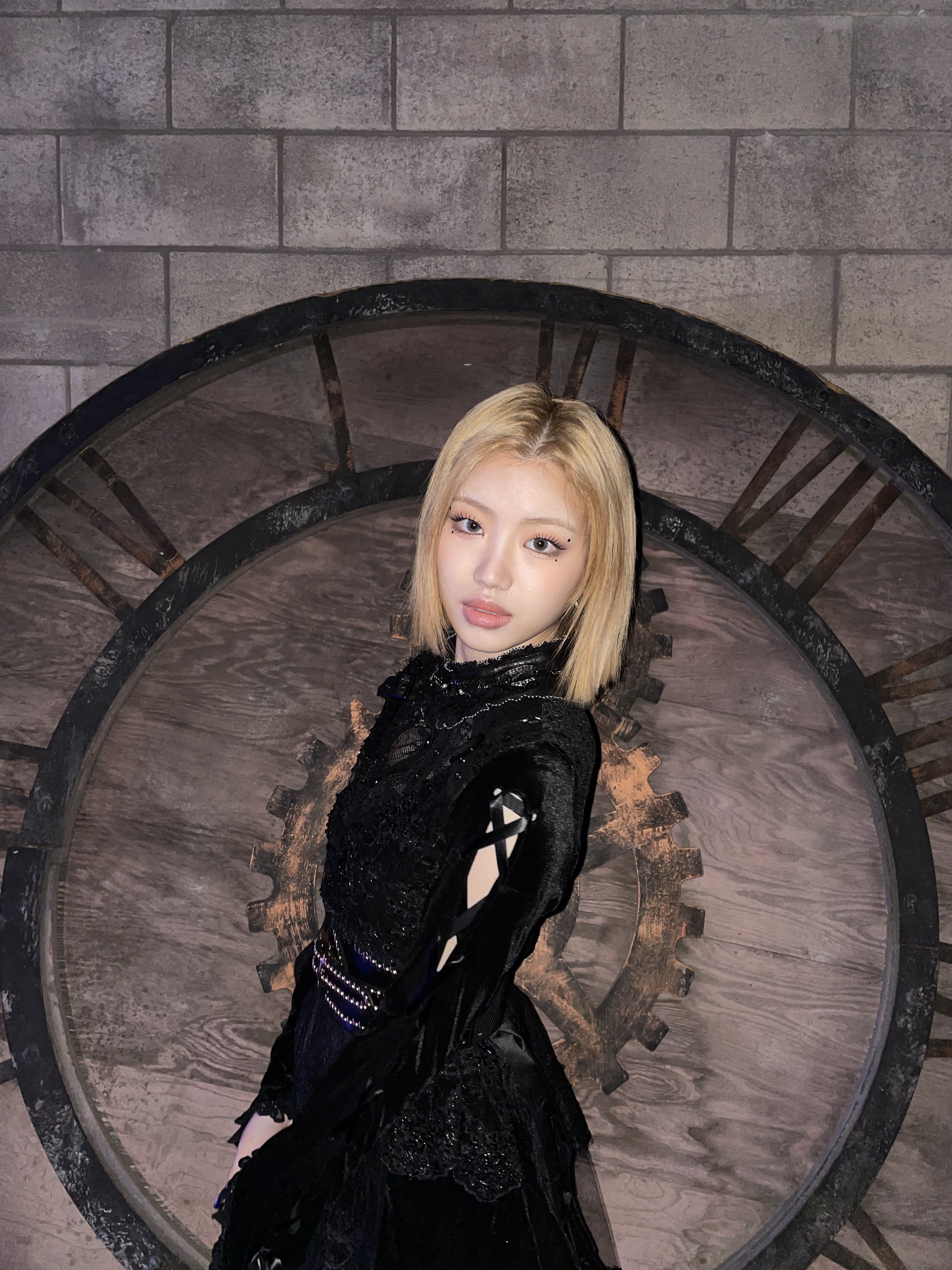 Fm00HVWaYAUZUMb?format=jpg&name=4096x4096