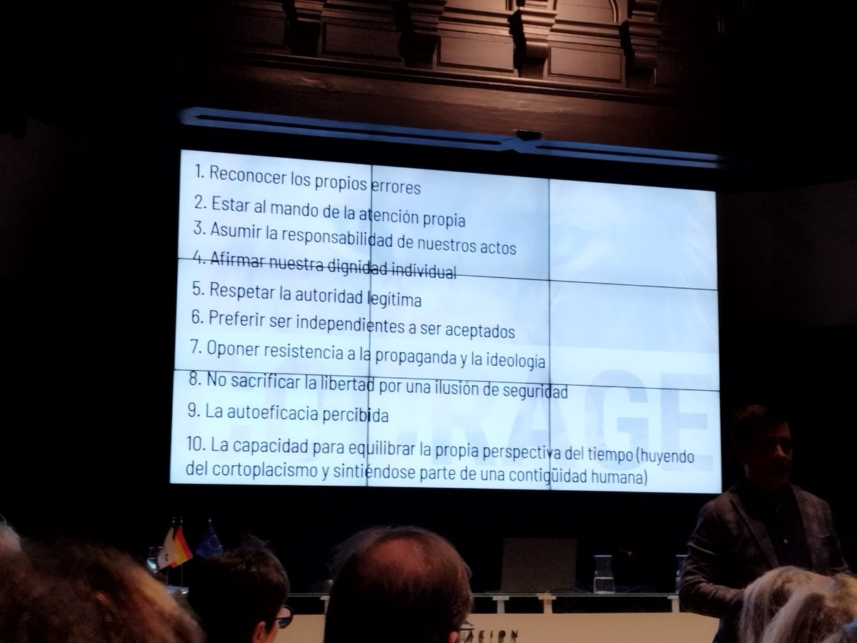 ComunicacActiva's tweet photo. #ComoEmpoderarse #Empowerment
🔀 Desde la valentía y el emprendimiento, un foro sobre el valor de las personas valientes
😉Con @DavidCerdag @mujeresvalients @MJAndrade_News @matildebellido @strategyco
https://t.co/Lsyys7DEq5 #Empoderamiento #digitalización #comunicación https://t.co/rYs2QAPYQ0