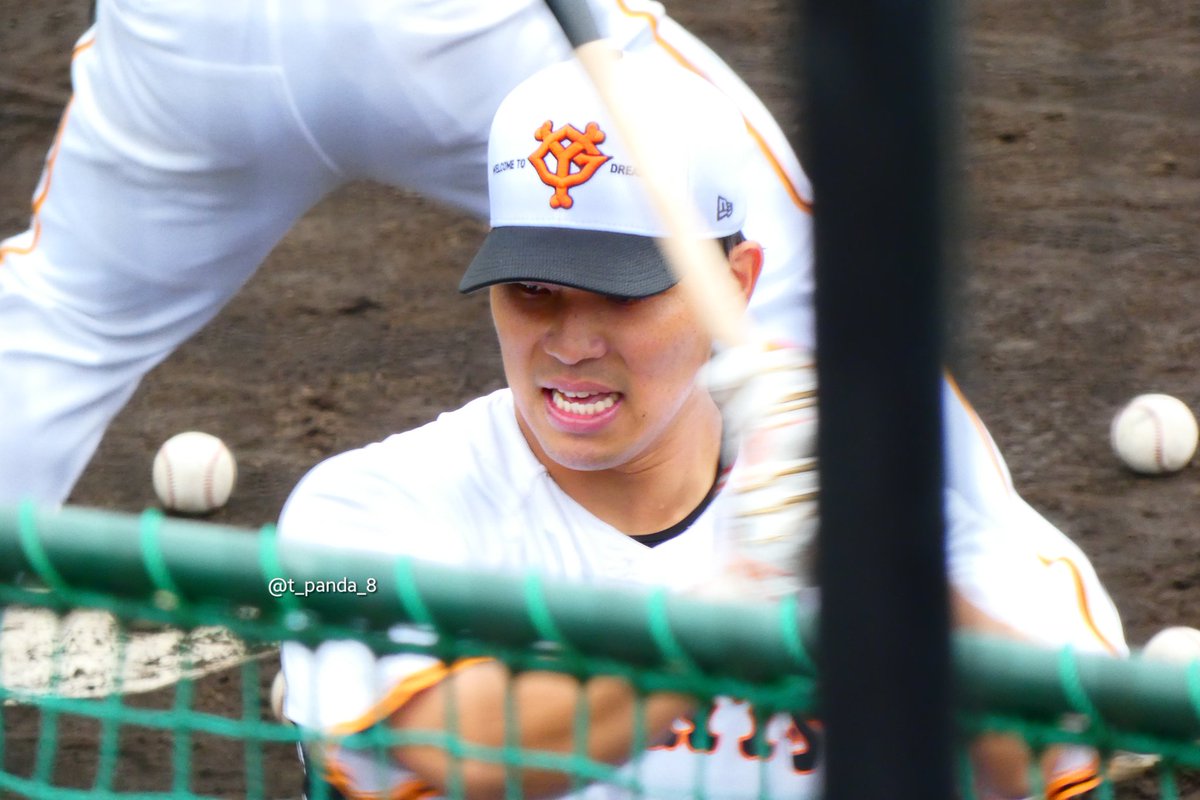 t_panda_8's tweet photo. 2022.10.22 Saturday
.
もういっちょたくぞーさん。
#大城卓三 #ジャイアンツ球場
#g球場 #読売ジャイアンツ
#ジャイアンツ #読売巨人軍 #巨人
#不屈 #giantsevolution
#G党 #巨人ファン #プロ野球 #野球 https://t.co/lSdMusUkY8