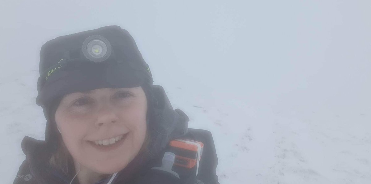 Aly is over 170 miles deep into the #SpineRace and is smiling away quite happily up Knock Fell (794m), on route to Greg's Hut. 

She descended High Cup Nick with her shoes off last night, due to her laces freezing up when she accidentally removed them.