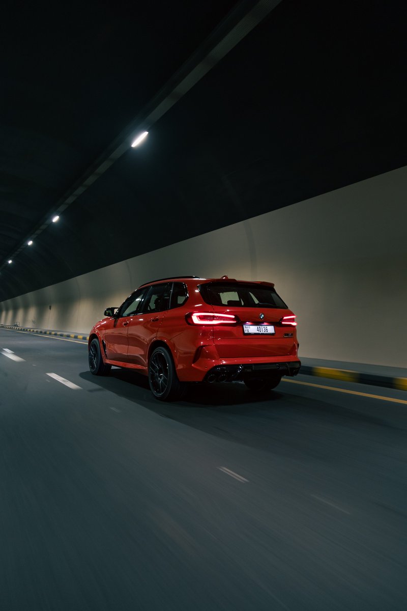 BMW_AGMC's tweet photo. Ahead of the rest, no questions asked. The X5 M Competition.
Super shot by @monishshoots
#BMWX5M #BMWX5MCompetition #TheX5M #TorontoRed #metallic https://t.co/kBnn0ZAMm1