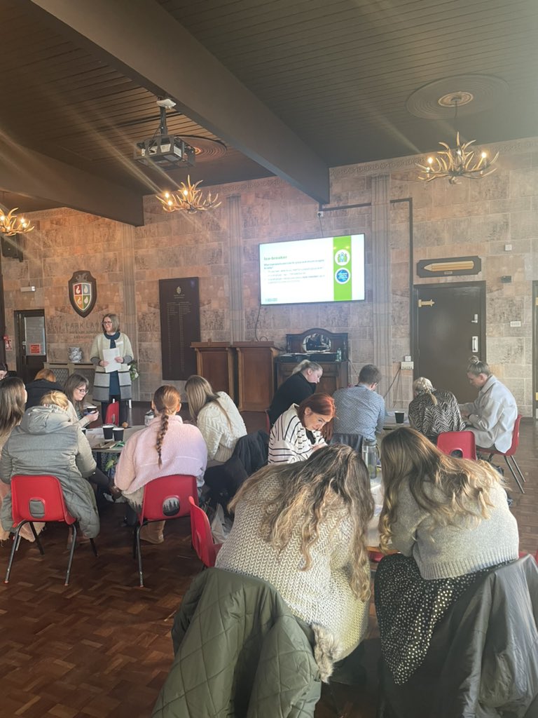 MissDowlerDT's tweet photo. Our @JTTShub @EdDevTrust_ECF Primary ECT Local Group Session is underway. #ColloborativeLearning #Groupwork #CriticalThinking. Facilitated by @CharnwoodAcad @KatieStanley100. Thanks for your amazing hospitality @parklanegst ⭐️⭐️⭐️ https://t.co/boVeTHBdFu