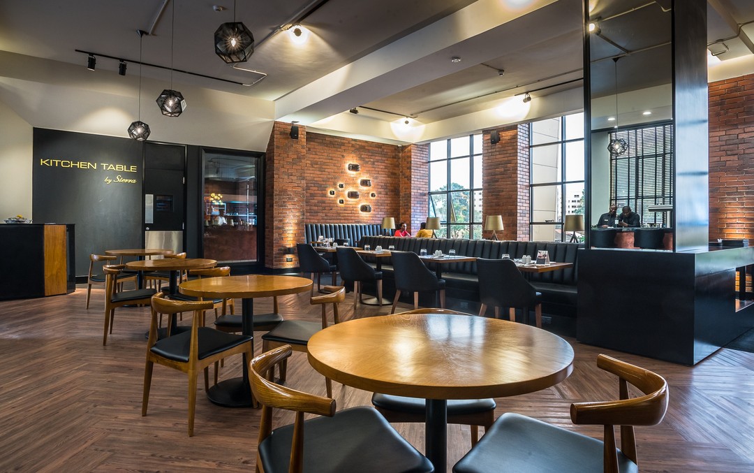 PIL_inspired's tweet photo. The design brief of this restaurant was for it to be a sophisticated, New York-style loft diner, which was achieved using exposed brickwork, wood, and leather.
#interiordesign #restaurantdesign #designbypil #customerexperience #inspiredinteriors #work #restaurant #sierra #tbt https://t.co/VBahnxoNvU
