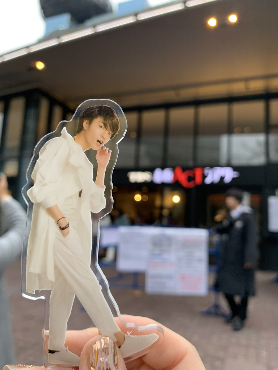 myuleo1031's tweet photo. 嗚咽をあげながらスタオベしてから丸3年。
コロナ前最後の遠征になったんだよな。その時はまさかこんなことにはなるとは思わず…
また万美ちゃんのAzoにも、会いたいな…
#RADICALPARTY https://t.co/yjwheQo9to