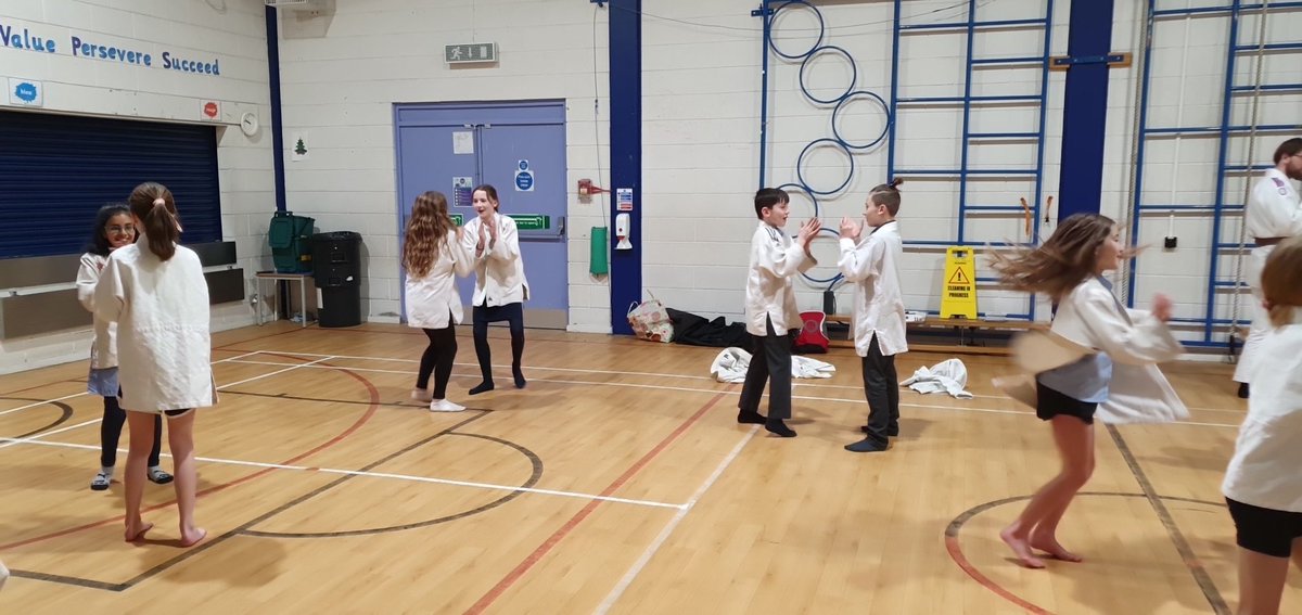 livivillagePS's tweet photo. P6 love a visit from Destination Judo. https://t.co/UoAZKREC4N