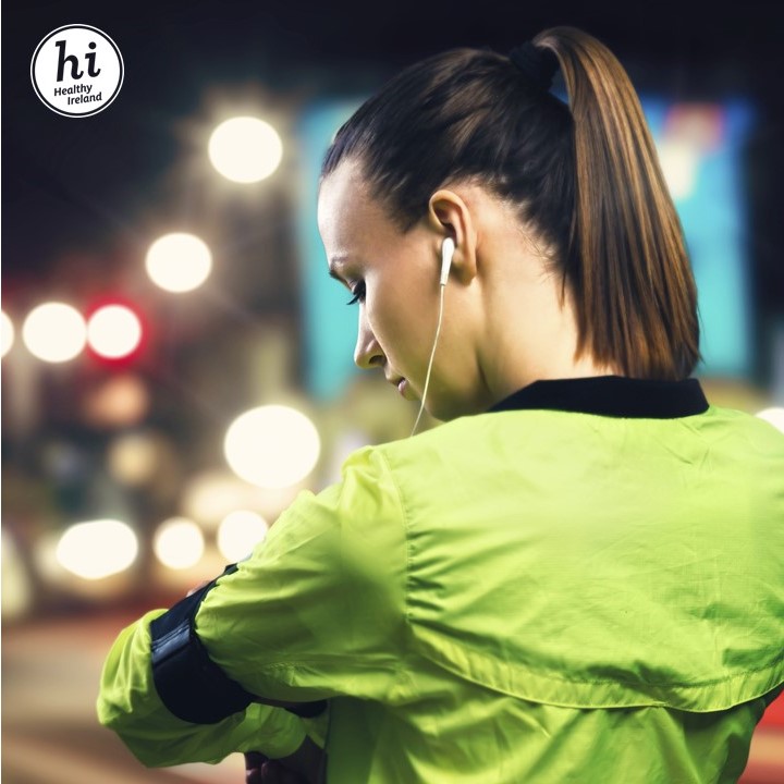 We know getting out and getting active is really important for our health and wellbeing but remember to wear some hi-vis and #BeSafeBeSeen when out walking or cycling on our roads on these dark evenings.
 Road Safety Authority Ireland