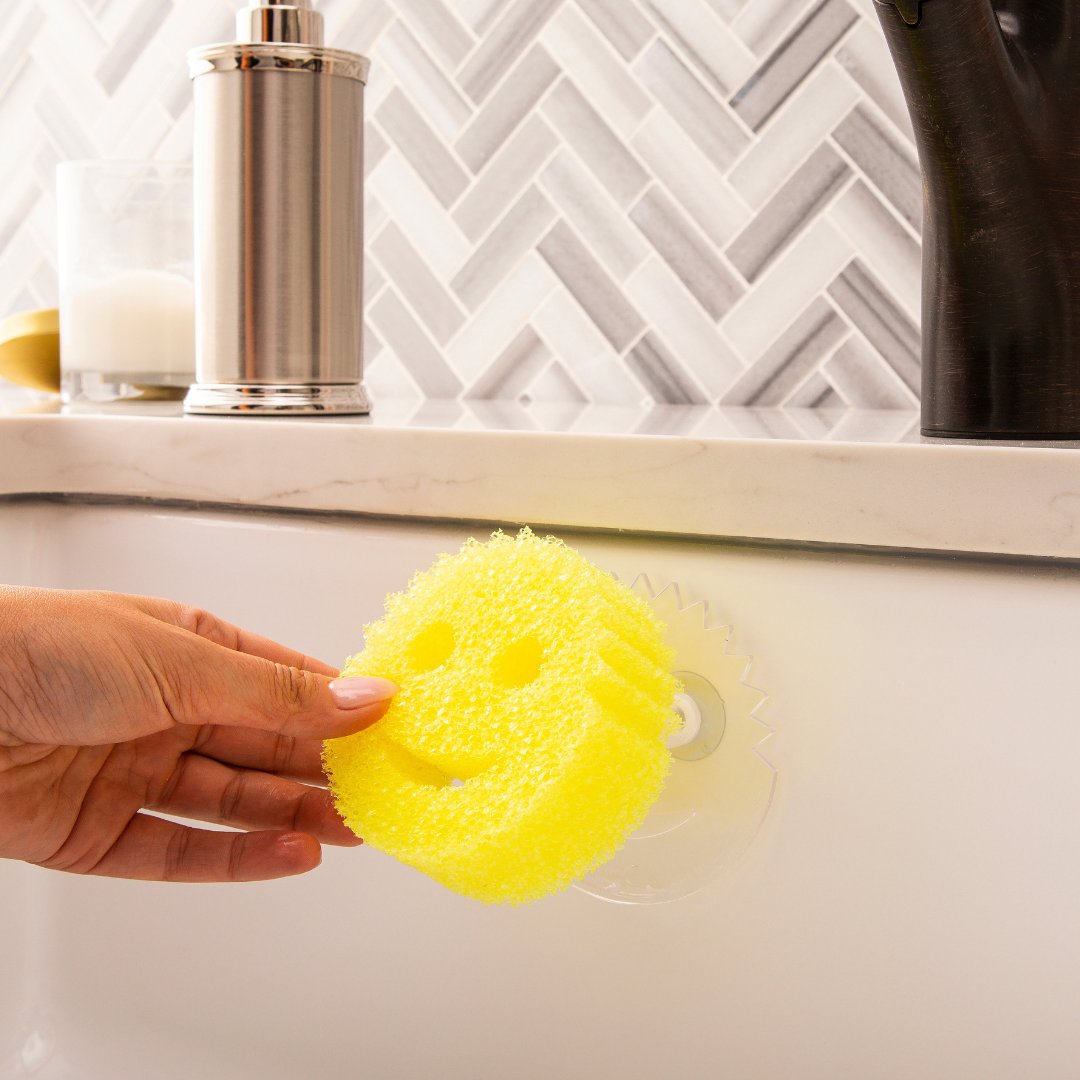 scrubdaddy_uk's tweet photo. Daddy Caddy - Scrub Daddy's best friend! He's always got his back 😆 #ScrubDaddy #DaddyCaddy #Holder #Sponge #Caddy #Hinchers #Hinching #MrsHinch #MrsHinchHome #Clean #Kitchen https://t.co/285kOHRwkB