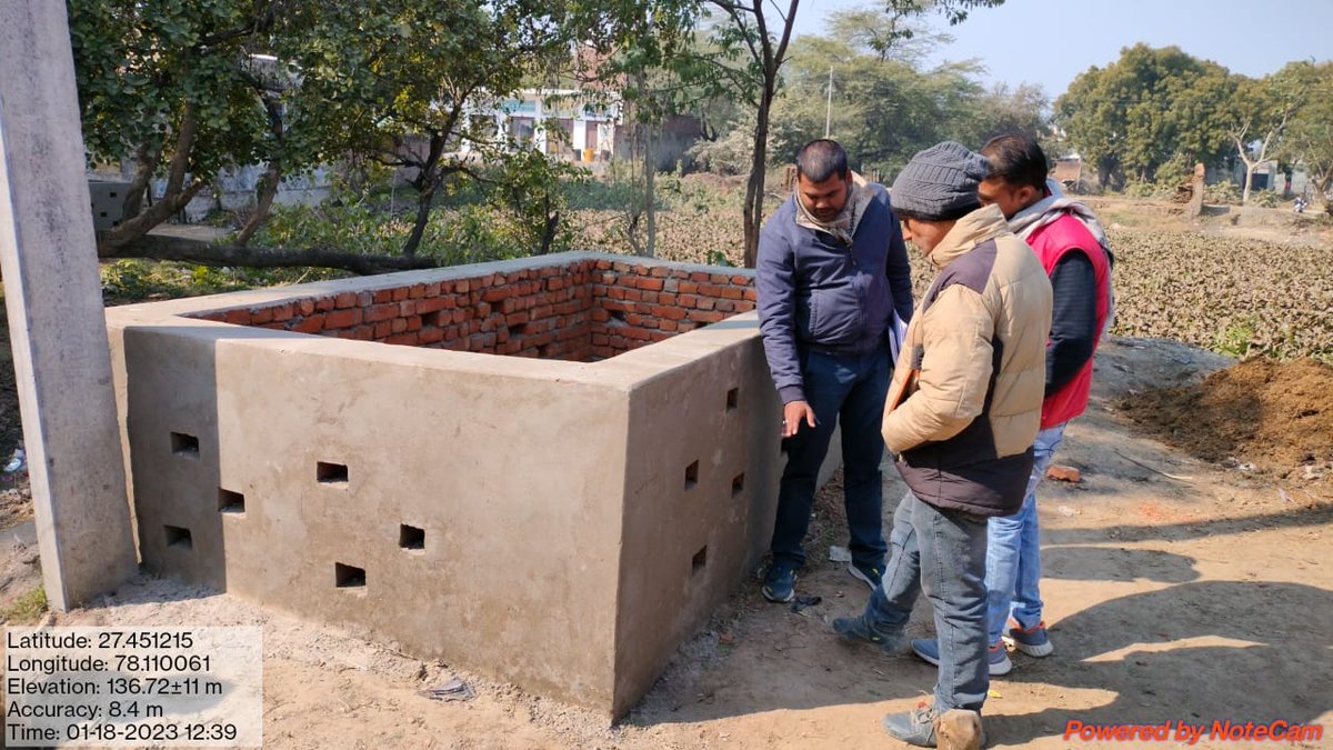 SwachhHathras's tweet photo. दिनाँक 18 जनवरी, 2023 को वित्तीय वर्ष 2022-23 में ODF PLUS हेतु चयनित ग्राम पंचायतों में ठोस एवं तरल अपशिष्ट प्रबंधन (SLWM) के कराये जा रहे कार्यों का जिला कंसल्टेंट योगेश सारस्वत एवं राहुल सिंह द्वारा भौतिक स्थलीय सत्यापन किया गया।
@SBMGUP2 @dm_hathras @DoprupHathras https://t.co/JxKx3lCMbB