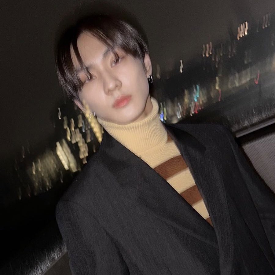 ท่านผู้เจริญทั้งหลาย ทำไมคุณยังไม่กราบไหว้ ยาง จองวอน