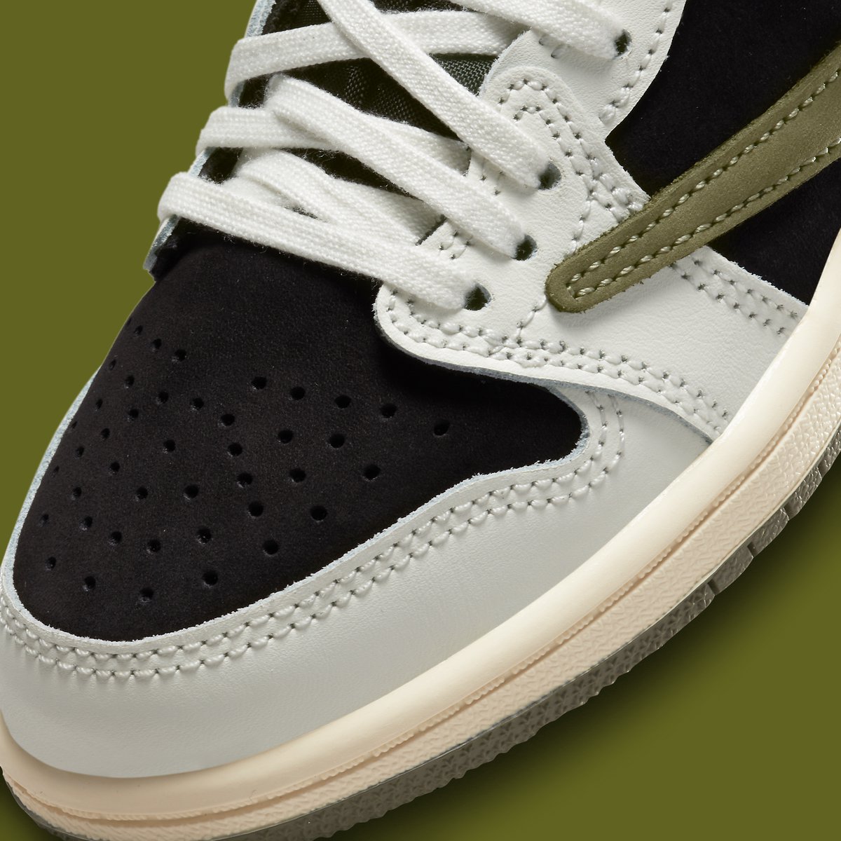SneakerNews's tweet photo. Official images: Travis Scott x Air Jordan 1 Low OG "Olive" https://t.co/m6Q9LY8X9J