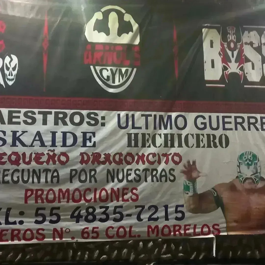 u_cmll's tweet photo. UN ENTRENAMIEBTO CHINGOOOOOON EN LA ESCUELA ULTIMO GUERRERO DONDE NACEN LAS ESTRELLAS DE OTRO NIVEEEEEEEEEL.......
#CMLL
#ESCUELAULTIMOGUERRERO
#MINEROS#65
#COLMORELOS
#LUNESMIERCOLESYJUEVES
#DE8A10PM
#ULTIMODRAGONCITO
#CHINGOOOOOON https://t.co/5QtwvEn8wg