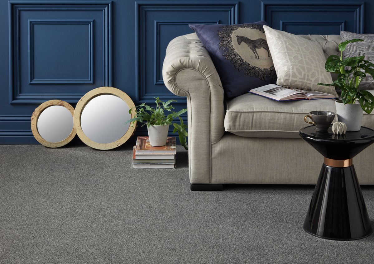 V & A Carpets tweet media