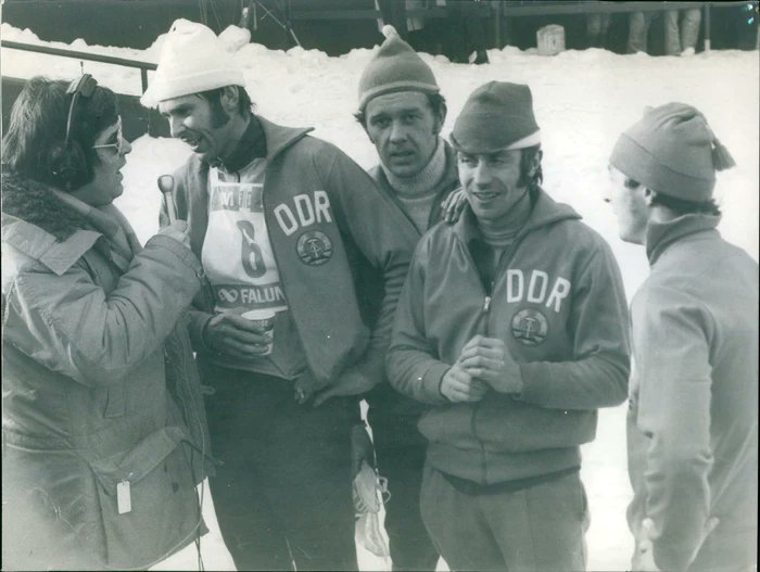 Riddersporre tweet media