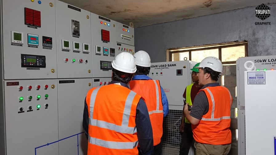 TotalGraphite's tweet photo. #Hanwa team at our first #Hydropower Plant at the #Sahamamy Project

#TGR #Graphite #graphiteproducer #flakegraphite #criticalmineral #naturalgraphite #mining #Vatomina #Madagascar #MiningPits #HanwaTeam #HydropowerPlant #miningproject #miningoperation https://t.co/EPMcHWMQ9O