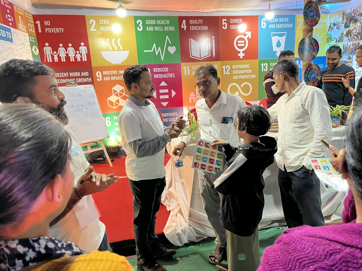 jitendradash70's tweet photo. Engaging with youth on #SDGs is important on our March towards @SDG2030 
Let’s catchup at our @SDGOdisha IEC counter supported by @UNICEFIndia at Sisir Saras Mela till 29th January at Bhubaneswar 
@CMO_Odisha @PradeepJenaIAS @PCDept_Odisha @SDG2030
@SATTVIC_SOUL @SarojDash1962 https://t.co/bBy08MAvRn