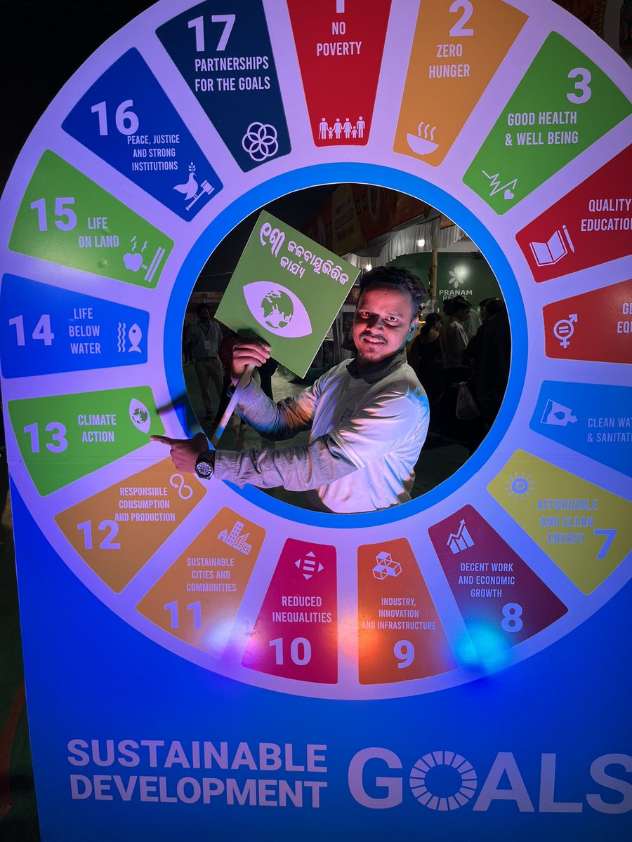 jitendradash70's tweet photo. Engaging with youth on #SDGs is important on our March towards @SDG2030 
Let’s catchup at our @SDGOdisha IEC counter supported by @UNICEFIndia at Sisir Saras Mela till 29th January at Bhubaneswar 
@CMO_Odisha @PradeepJenaIAS @PCDept_Odisha @SDG2030
@SATTVIC_SOUL @SarojDash1962 https://t.co/bBy08MAvRn