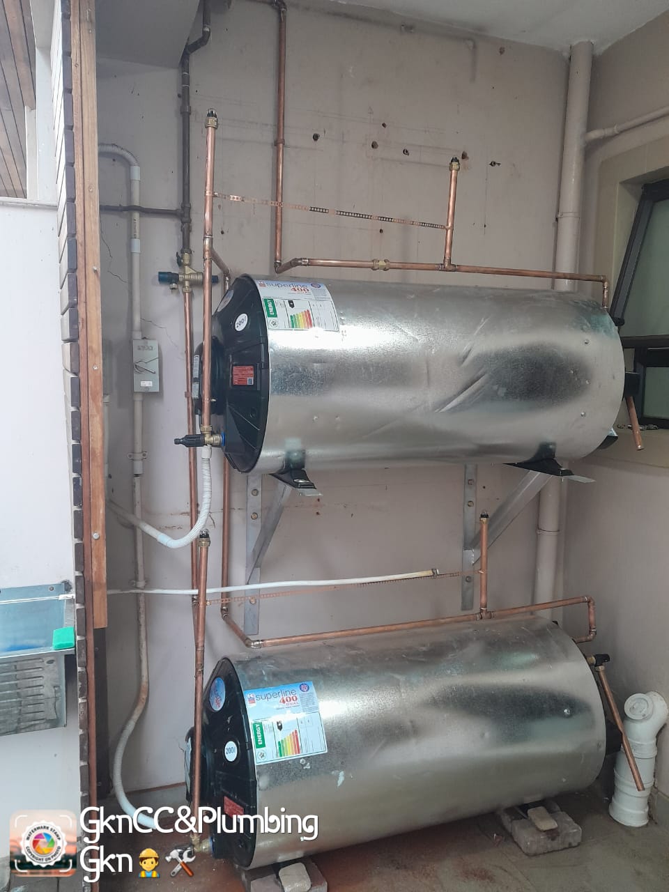 Broken Soul💔 on X: Greetings every one♥️ @gknplumbing_cc deals with geyser  installation,pipes,drains and complete bathroom installation 😅🔥Call us  now for a chance to get a beautiful bathroom 🙌 Based in: Kzn, Gauteng