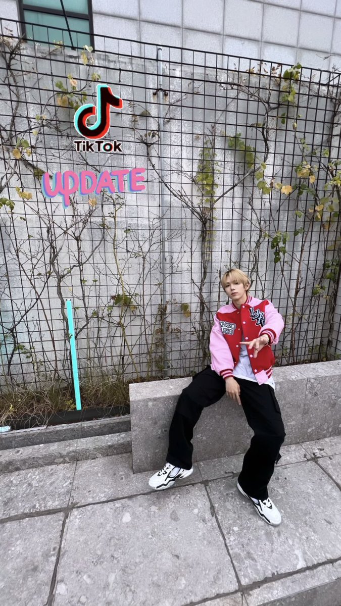 STRGALLERY's tweet photo. [230119] #_shotaroo_ instagram story update!

“tiktok update”

#SHOTARO #쇼타로 #将太郎 #ショウタロウ https://t.co/QOAQ0HFkVm