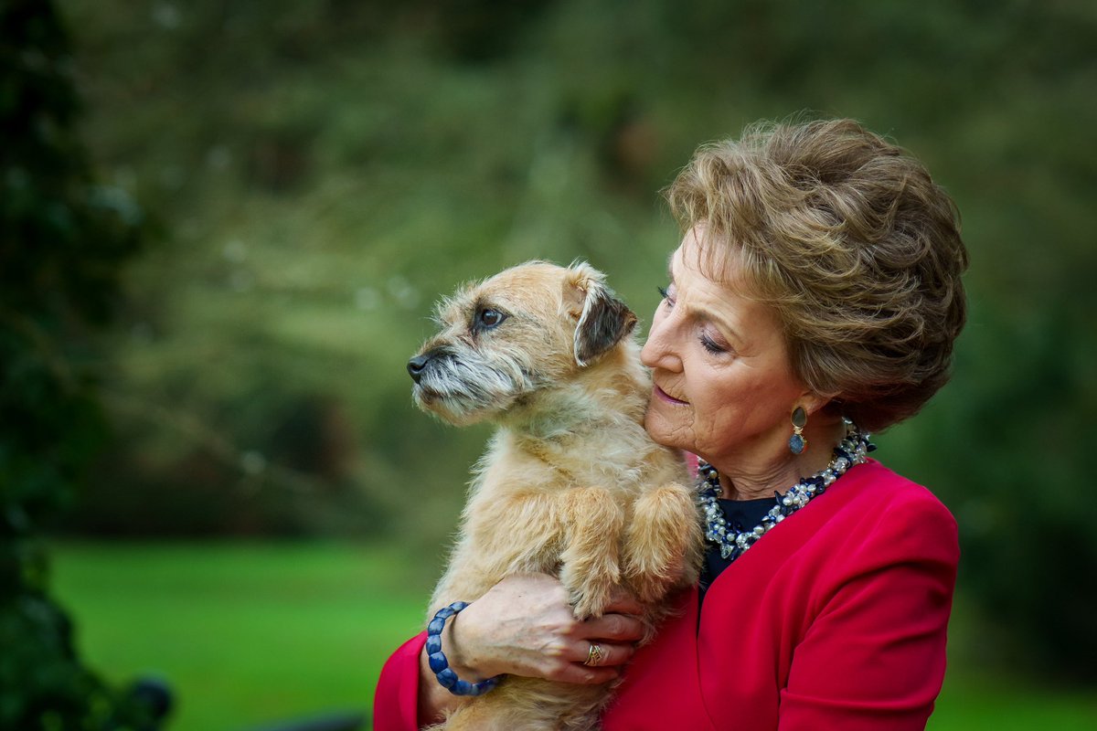 koninklijkhuis's tweet photo. Prinses Margriet viert vandaag haar 80ste verjaardag. https://t.co/XPTNyRa5rW https://t.co/6mq6YxuL72