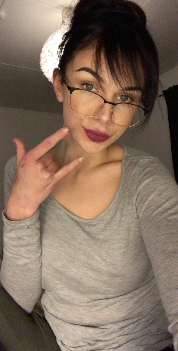 clint_jelly's tweet photo. Rt and I'll send a video of me fingering my self🤗

Dm me “🍑”
 #horny #ass #nudes #naked #pussy #sex #porn #nsfw #nsfwtwtI #nsfwsnapchat #nsfwtwt #slut https://t.co/RtoeUP35Zh