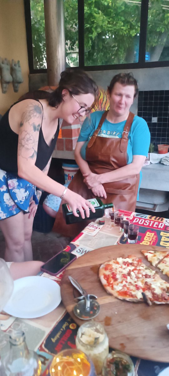 Matshotetsi's tweet image. Happy birthday Michelle 🎂 wishing you many more wonderful years to celebrate 🥂 #Level47 #cheflife last night's get together was great with the ladies