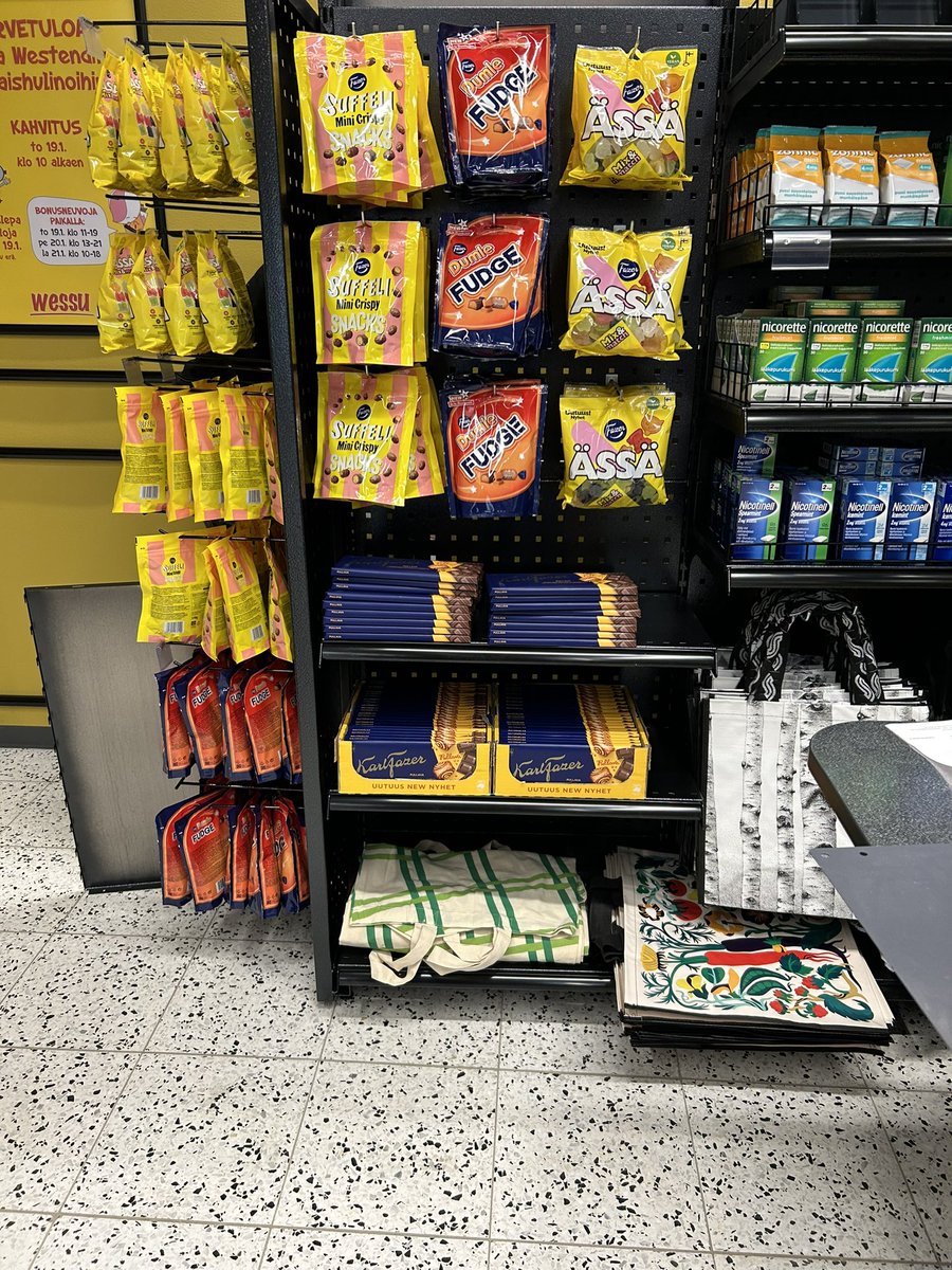 t_mulo's tweet photo. Uusia upea Alepa aukeaa Westendiin tänään klo 10. Puitteet kunnossa ja upea porukka valmiina kuuntelemaan asiakkaita ja toteuttamaan Korttelitoiveita. #alepa #westend #korttelitoive https://t.co/nqIipEeDmT