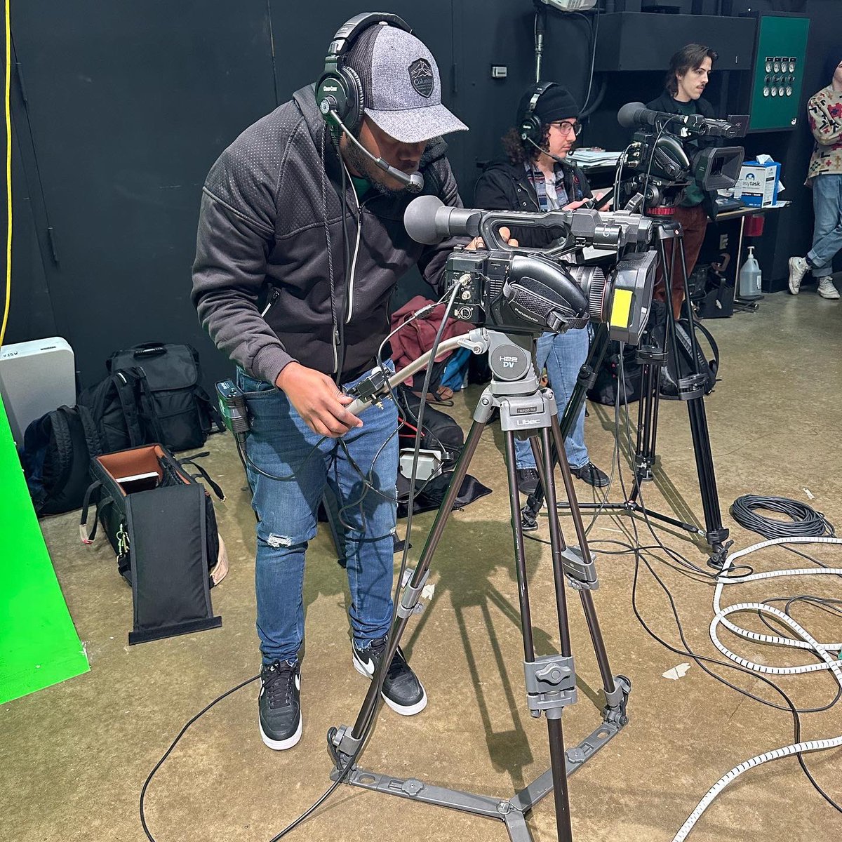 Taking a multi-camera course this semester, really feels good to be on the other side of the camera for a change. You can always learn anything you put your mind to and trust God unconditionally.

#BKR
#STILL
#PUSH