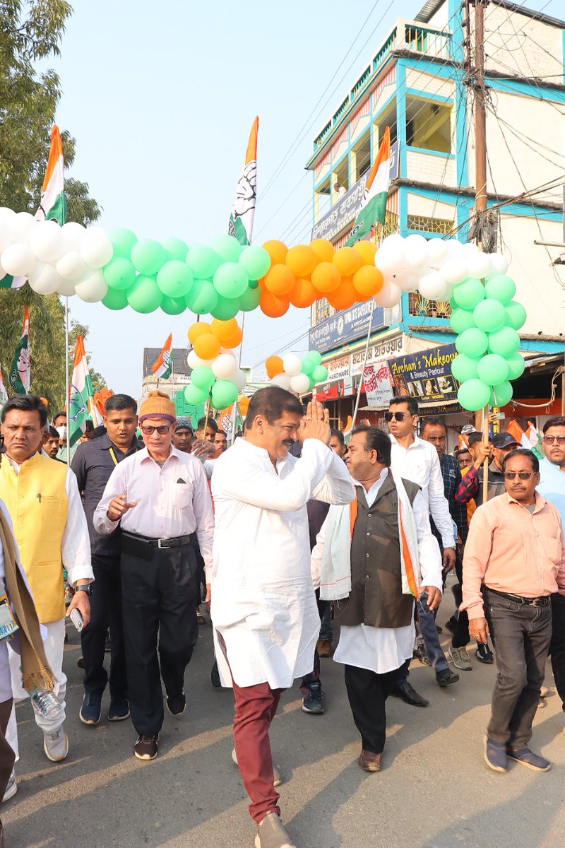 INCTripura's tweet photo. বিশালগড় জেলা কংগ্রেসের উদ্যোগে বিশালগড় বিধানসভা কেন্দ্রে , কংগ্রেস বিধায়ক সুদীপ রায় বর্মন জীর উপস্থিতিতে এক বিশাল সংকল্প মিছিল অনুষ্ঠিত হয় গতকাল।
এবার কংগ্রেসের জয় ত্রিপুরা করবে নিশ্চয়।
#আসছে_এবার_কংগ্রেস
#CongressIn2023 
#MissionElection https://t.co/yeDfw4N7u4