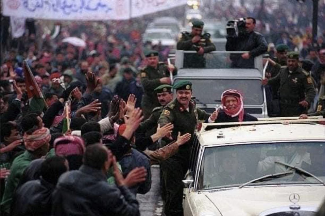 MajaliQMohammad's tweet photo. 19-1-1999 

#الاردن https://t.co/FKKhmBGA3i