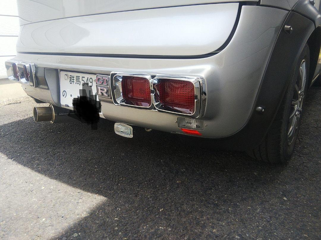 sikbug's tweet photo. Today's interesting #car from #Japan: Nissan Cube #BZ11 with a #Hakosuka #Skyline front and rear end. It even has over fenders and #HakosukaGTR emblems installed! It's a bit of a shame it's an auto, but still pretty cool! ¥3,555,550 asking price on it (not my car)
#jdmcars #cars https://t.co/NAio19KmSg