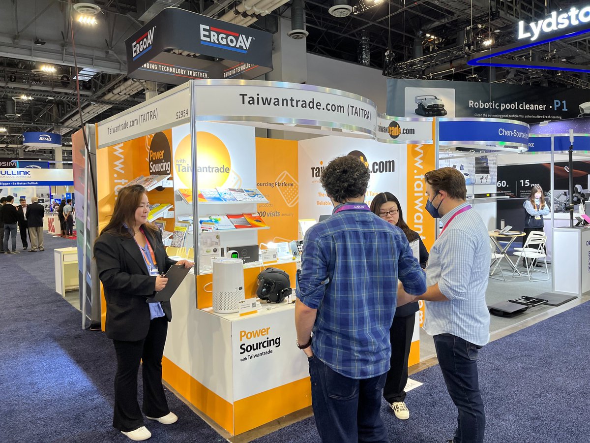 😆2023 International CES~~
Maker hart NEW products release Just Combo V , Just Mic Pro~~
Maker hart Website: makerhart.com
Thanks #TaiwanTrade  for display Maker hart products.
#2023CES #Makerhart