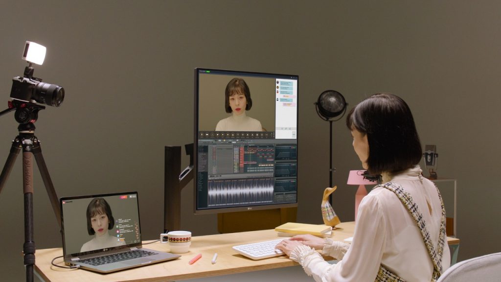 GizTele's tweet photo. LG DUALUP ERGO, el primer monitor con brazo totalmente ergonómico - https://t.co/p5gpyePw2G https://t.co/9slVHcbKMA