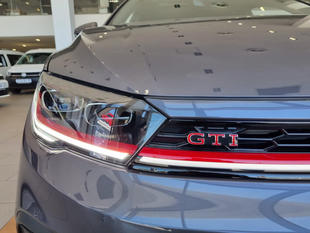 5608onwheels's tweet photo. 🧬: 2023 Polo GTI 🔥
⏲: 900km 

Whichever car you have in mind ,we have it on the floor ,ready for you to Enquire with us today +27836242067 📧: zola@hatfieldvw.co.za

#VW #VWGTI #volkswagen #gticlub #VolkswagenSA #GTI #gtiperformance #Polo #Carsforsale https://t.co/pUlNb0txxR