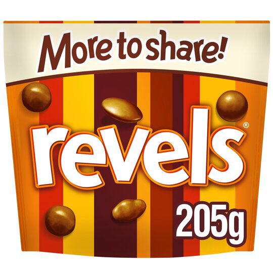 Asis_Patel's tweet photo. R is for Revels - the Packet of Chocolate that nailed diversity all the way back in 1967 annnnd can pack themselves for all occasions - Inspirational forward thinking by Mars (inc) https://t.co/jK6SCp12Rw