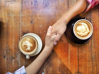 Lisa Roberts Zevi tweet media