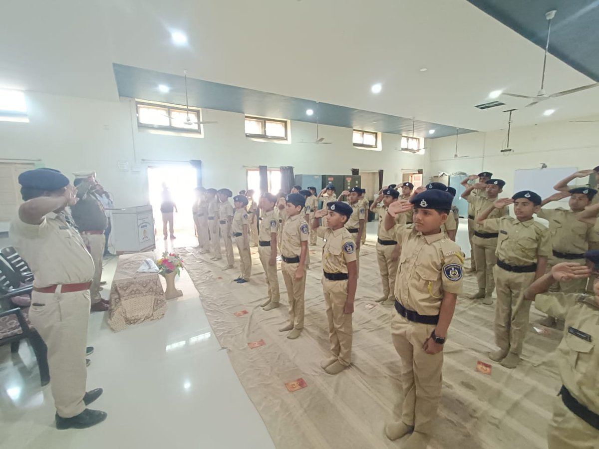 As SDPO-Deesa,visited Schools of SPC program&amp;had conversation with SPC cadets on topics like PT,Yoga,Drill,Parade,SocialMedia use,Career and Personality-Charcter building,imp. Of Books-Newspaper reading etc.
<a href="/dgpgujarat/">DGP Gujarat</a> <a href="/Hasmukhpatelips/">Hasmukh Patel</a> <a href="/sanghaviharsh/">Harsh Sanghavi</a> <a href="/CMOGuj/">CMO Gujarat</a>